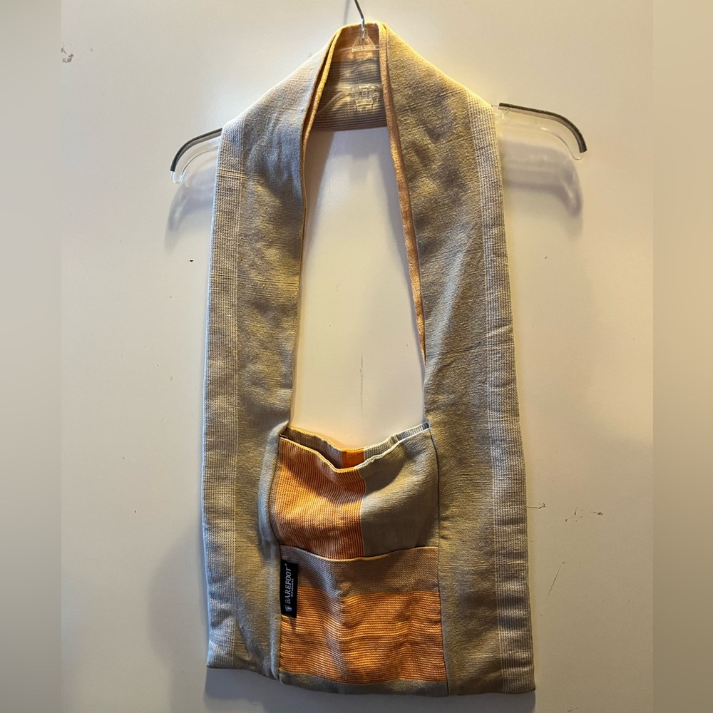 Barefoot dreams Chic Orange and Cream Shoulder Bag